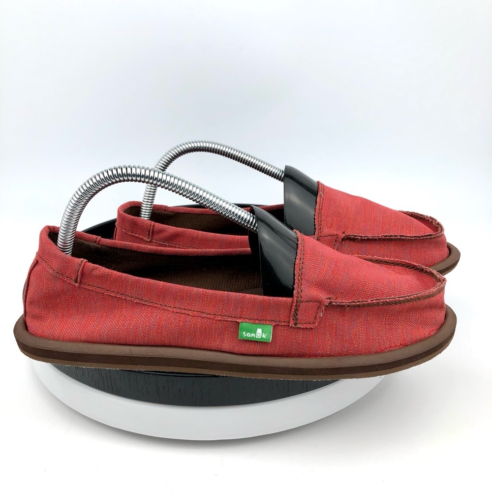 Sanuk Size 9 Women’s Red